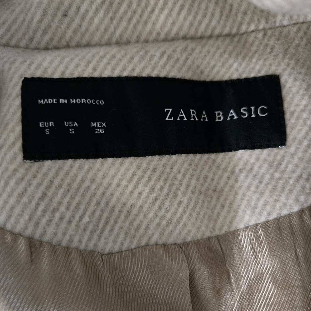 Zara Basic Cream Coat - Picture 3 of 5
